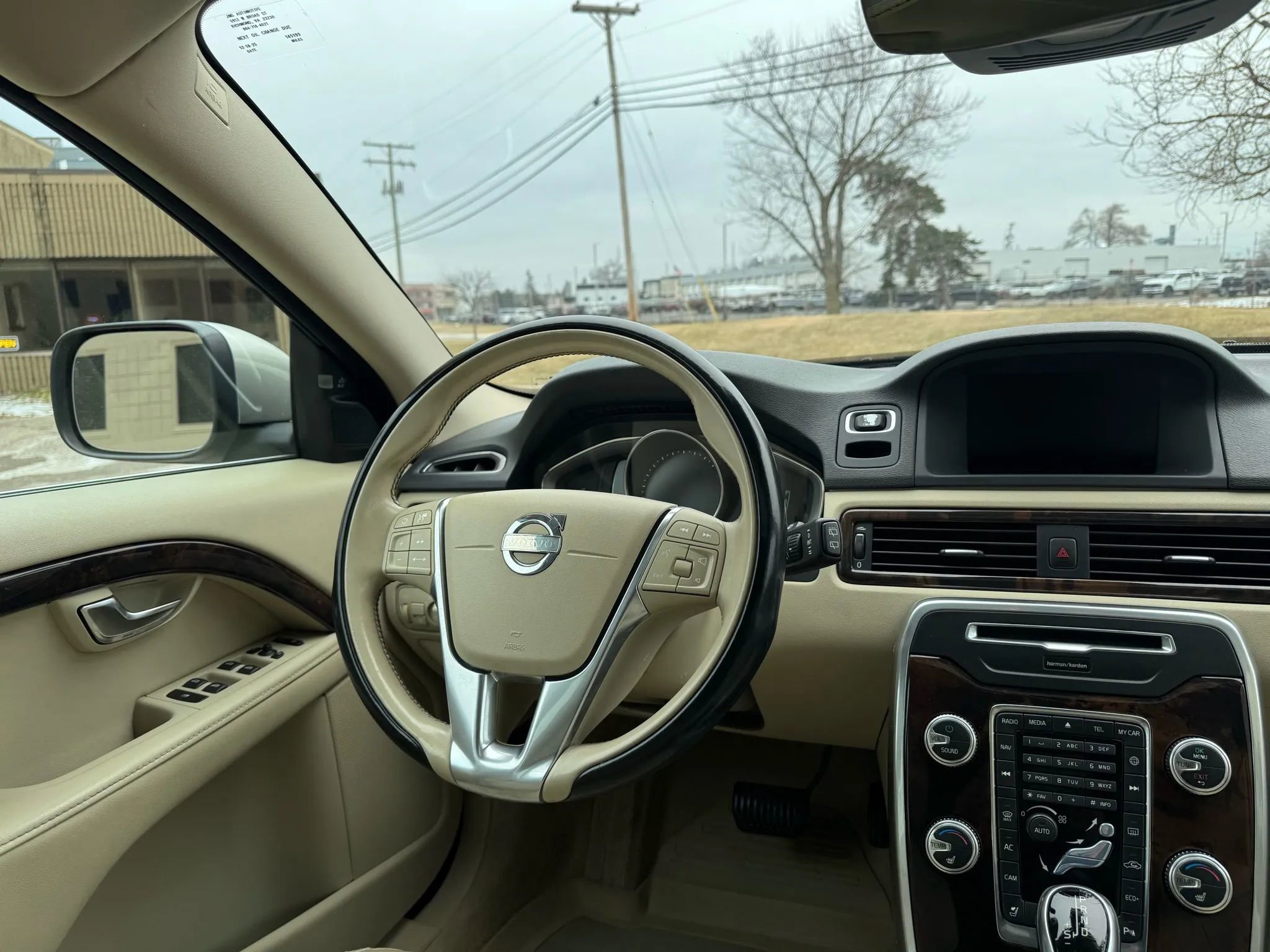 Used 2015 Volvo XC70 T5 Platinum image 16