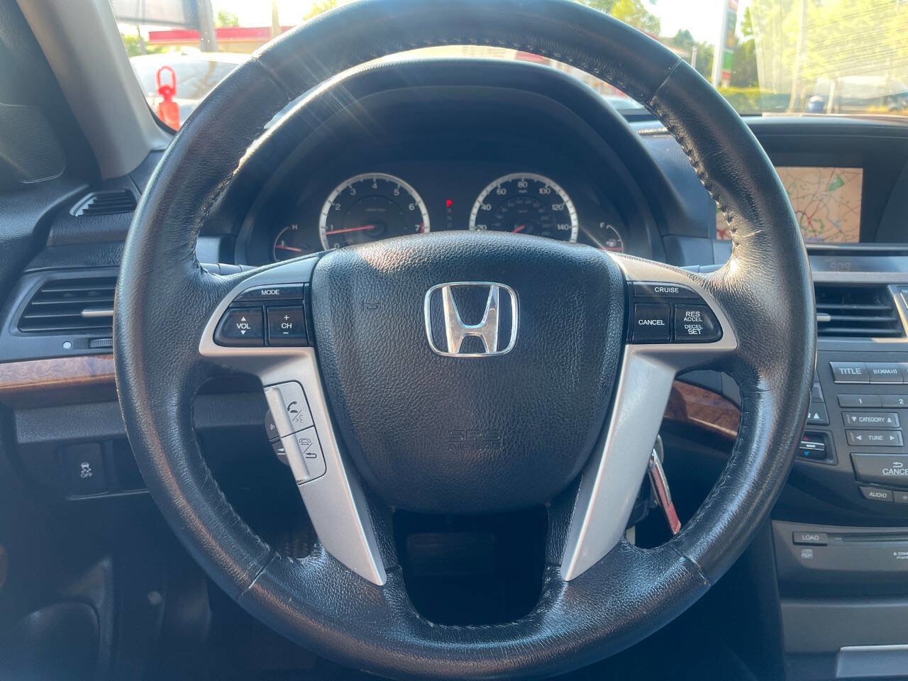 Used 2012 Honda Accord EX-L image 21
