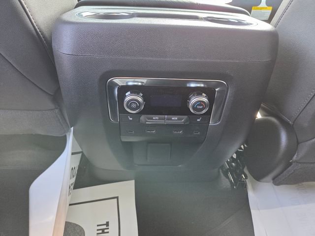 New 2026 GMC Yukon XL AT4 w/ AT4 Premium Plus Package AWD/4WD image 55