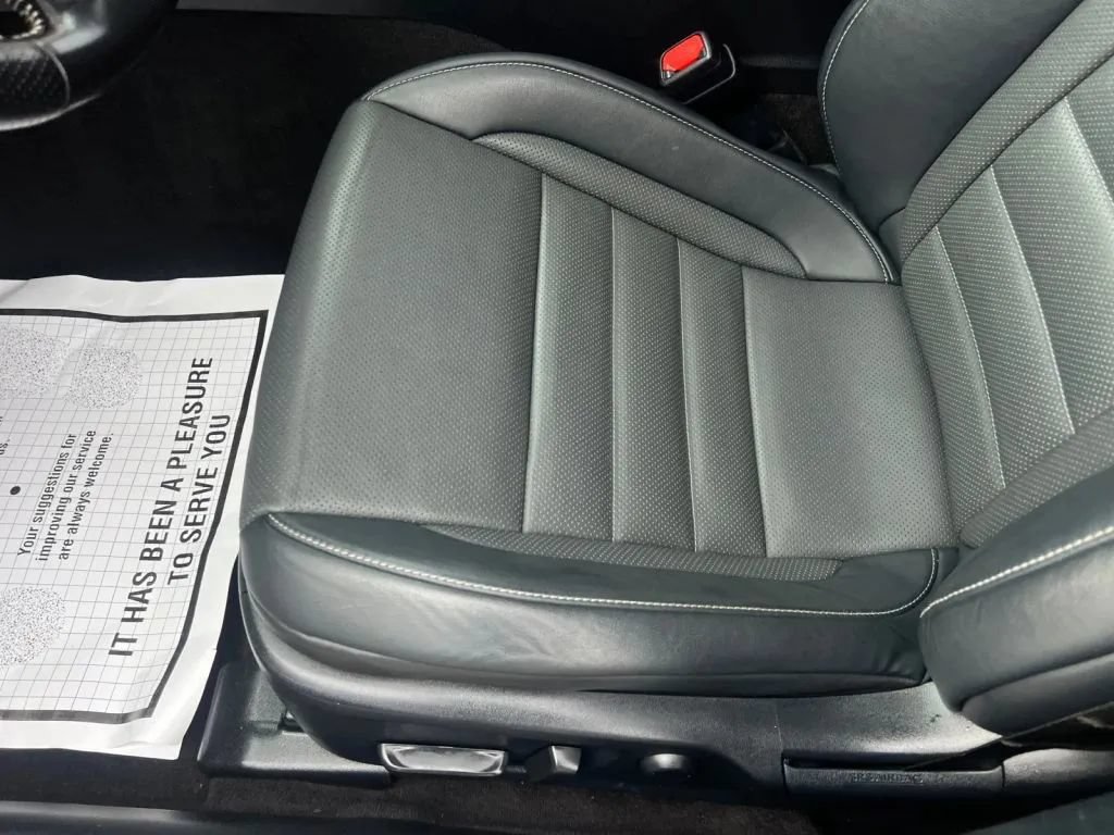 Used 2020 Lexus IS 350 F Sport w/ F Sport Package RWD image 27