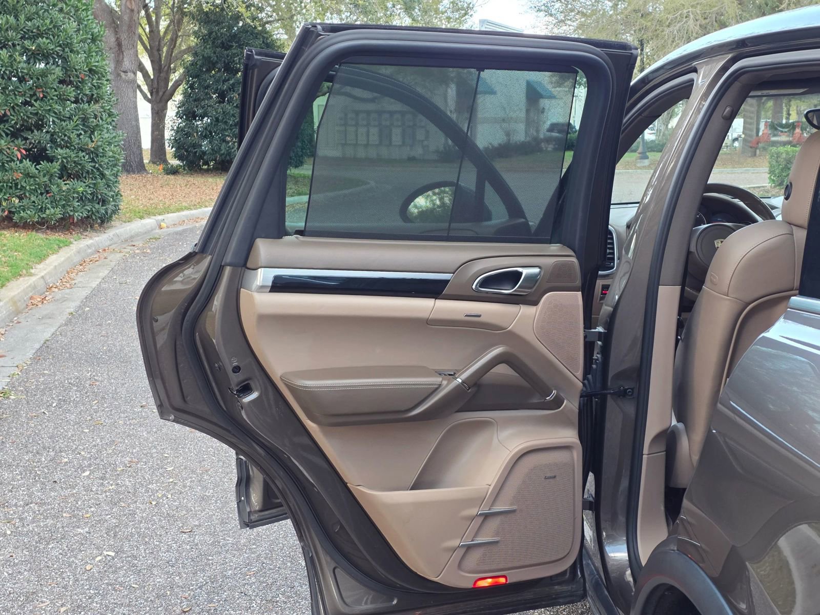 Used 2013 Porsche Cayenne Diesel image 65