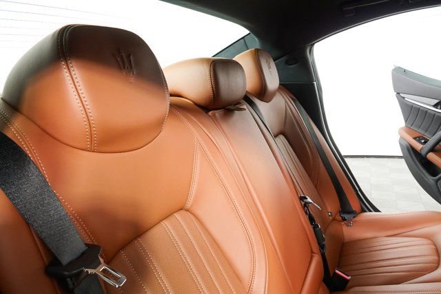 Used 2023 Maserati Ghibli Modena image 23
