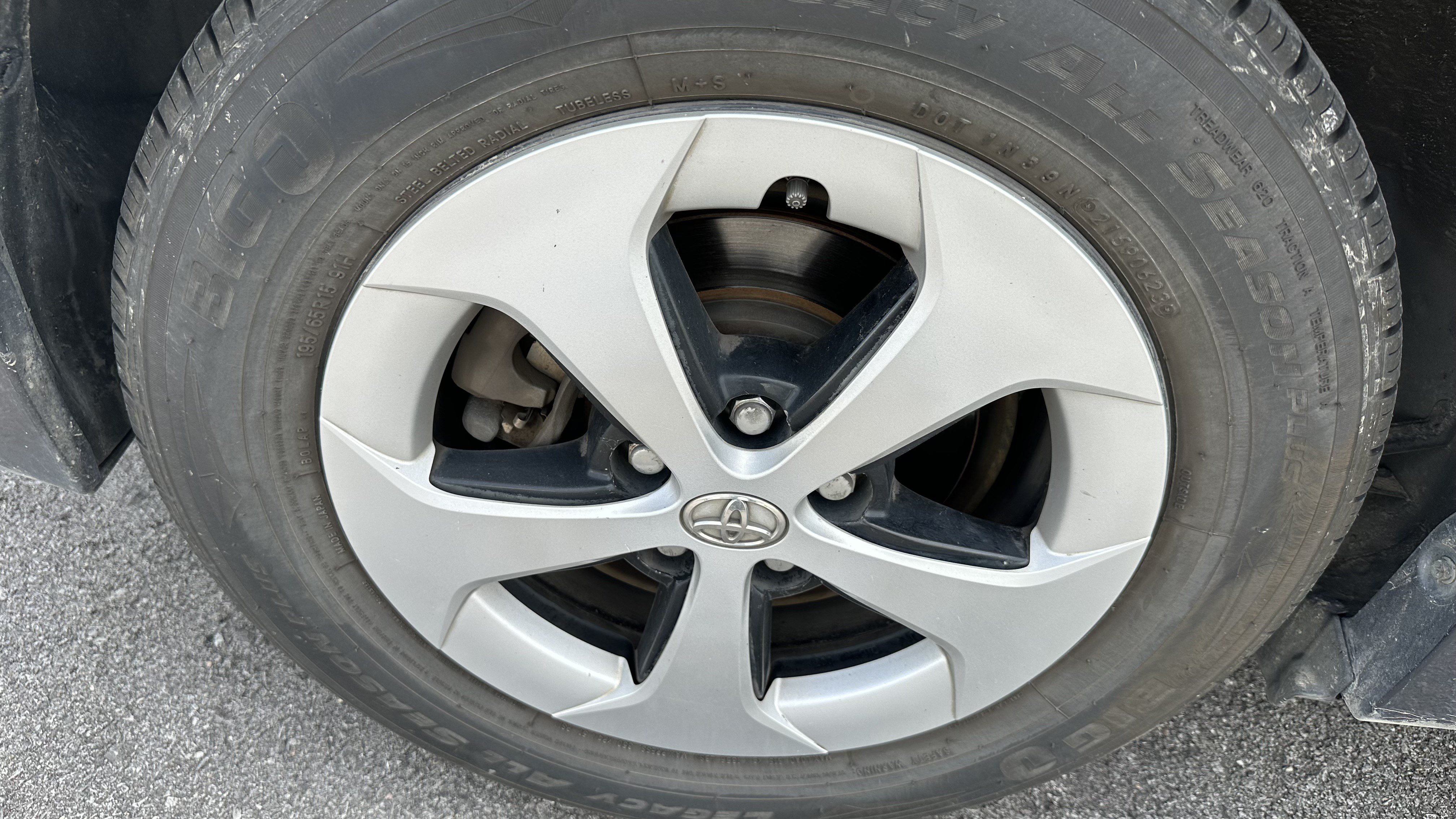 Used 2013 Toyota Prius Two FWD image 14