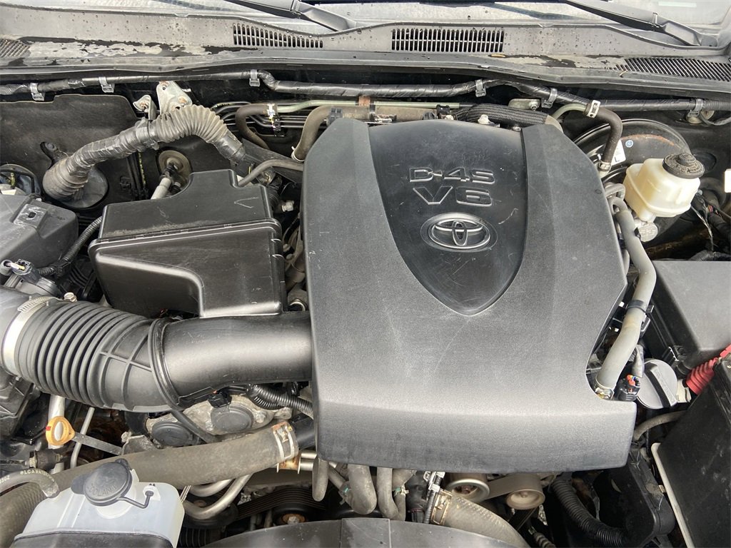 Used 2019 Toyota Tacoma SR w/ SR Convenience Package image 28