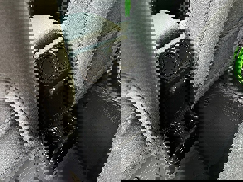 Used 2025 Jeep Wrangler Willys image 10