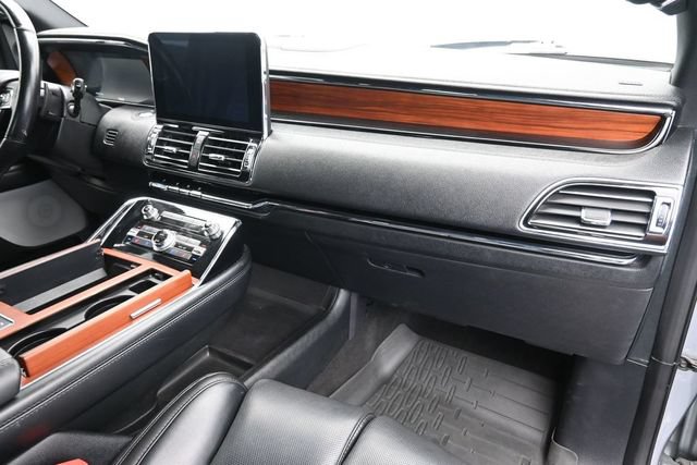 Used 2020 Lincoln Navigator Reserve w/ Luxury Package AWD/4WD image 38