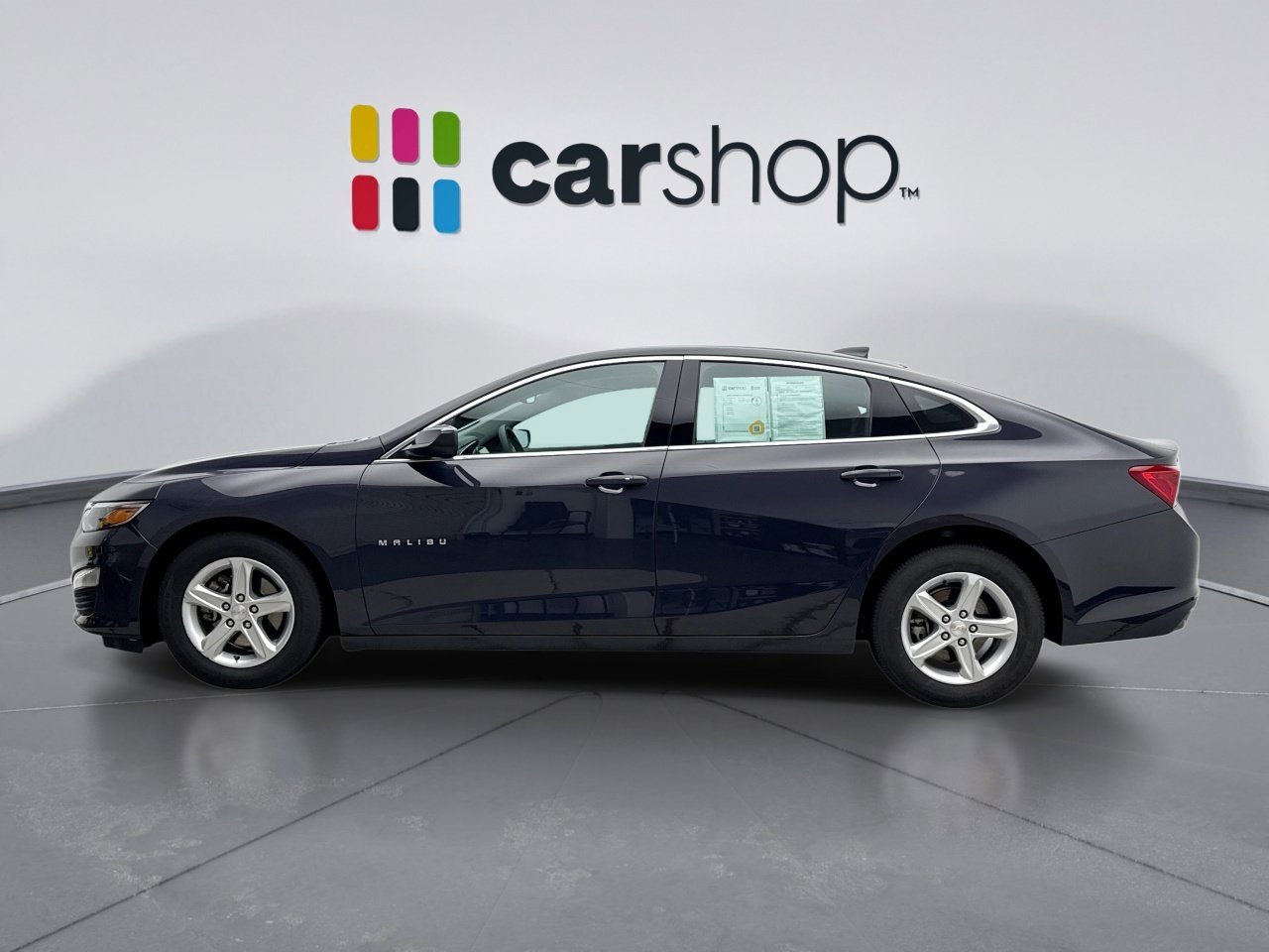 Used 2025 Chevrolet Malibu LS FWD image 2