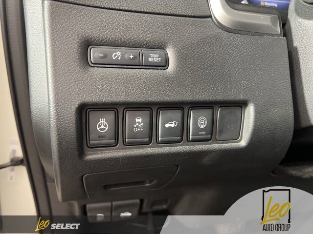 Used 2020 Nissan Murano SL w/ Moonroof Package AWD/4WD image 21