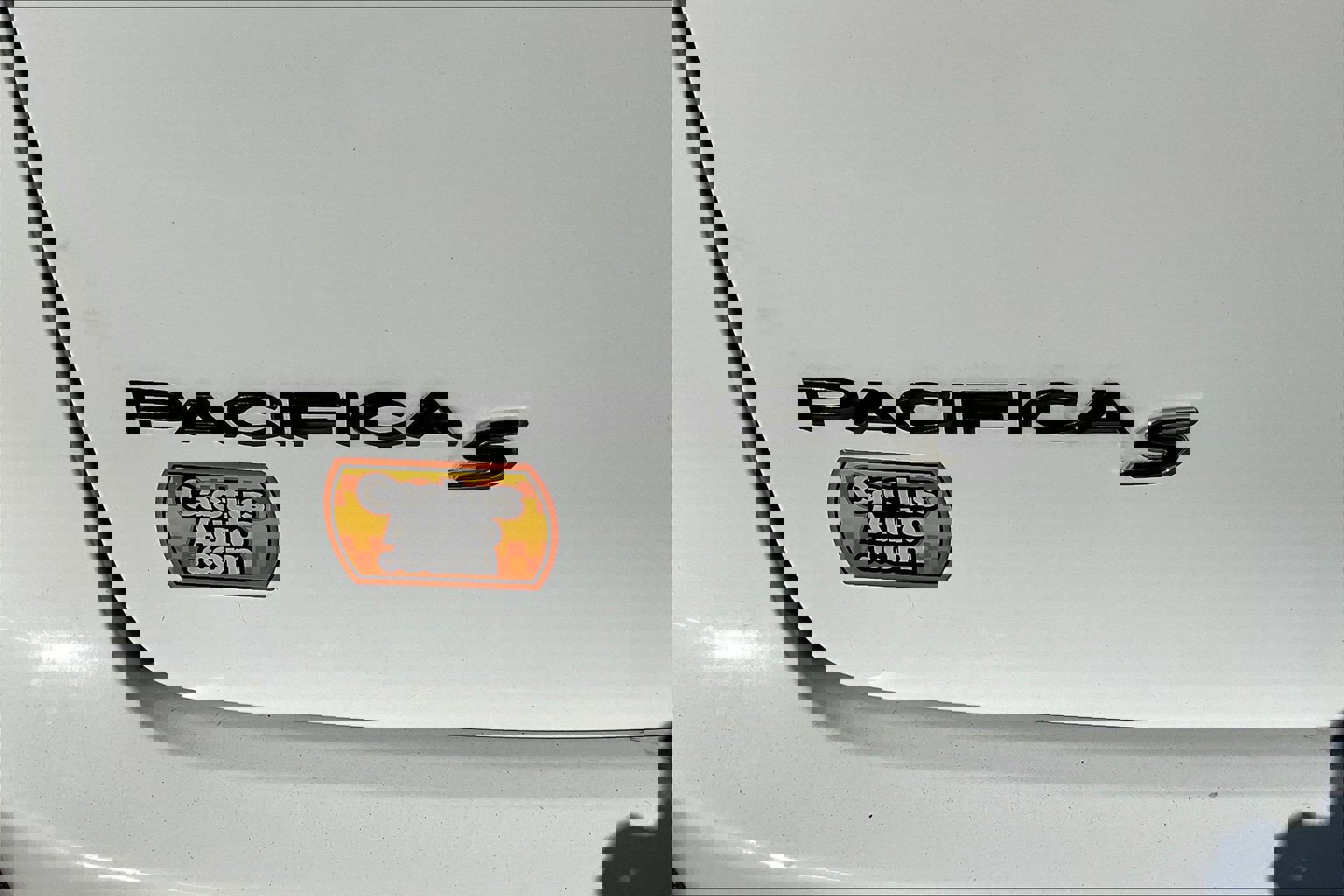 Used 2020 Chrysler Pacifica Touring-L w/ Advanced Safetytec Group image 31