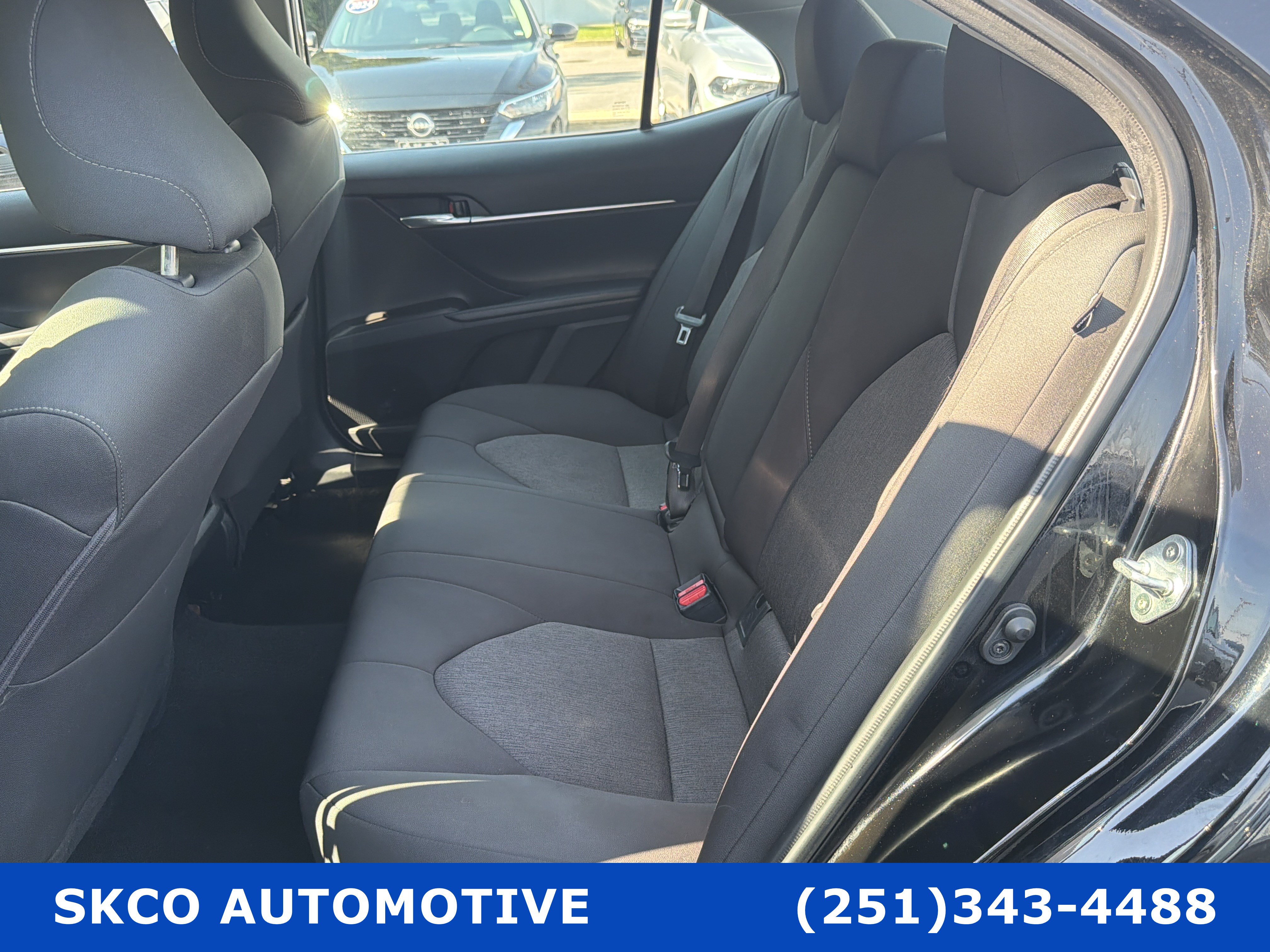 Used 2023 Toyota Camry LE FWD image 14