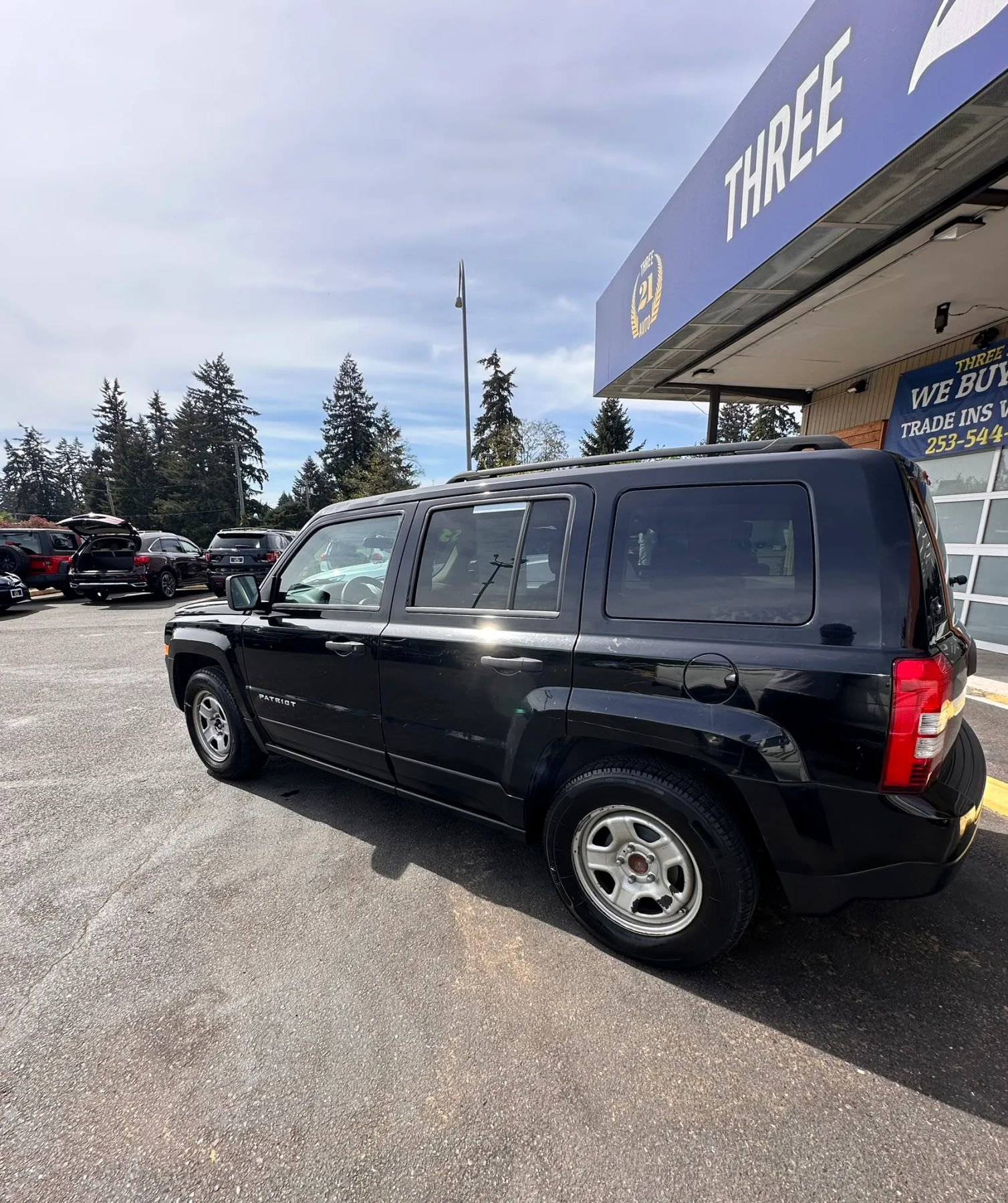 Used 2012 Jeep Patriot Sport FWD image 4