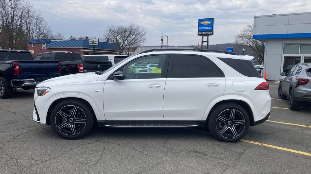 Used 2025 Mercedes-Benz GLE 450e 4MATIC image 4