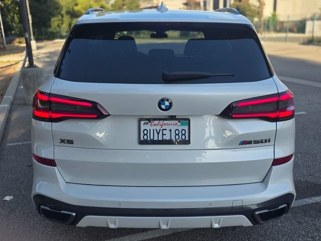 Used 2020 BMW X5 M50i w/ Parking Assistance Package AWD/4WD image 50