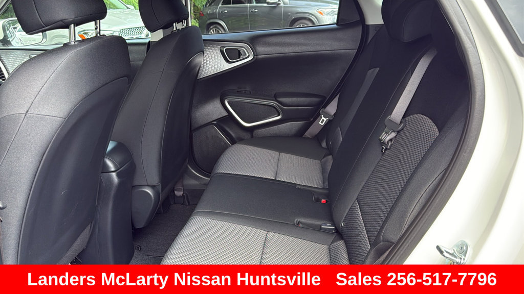 Used 2025 Kia Soul LX FWD image 23