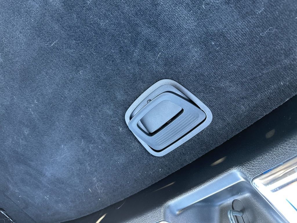 Used 2025 Mercedes-Benz GLE 450 4MATIC Coupe image 3