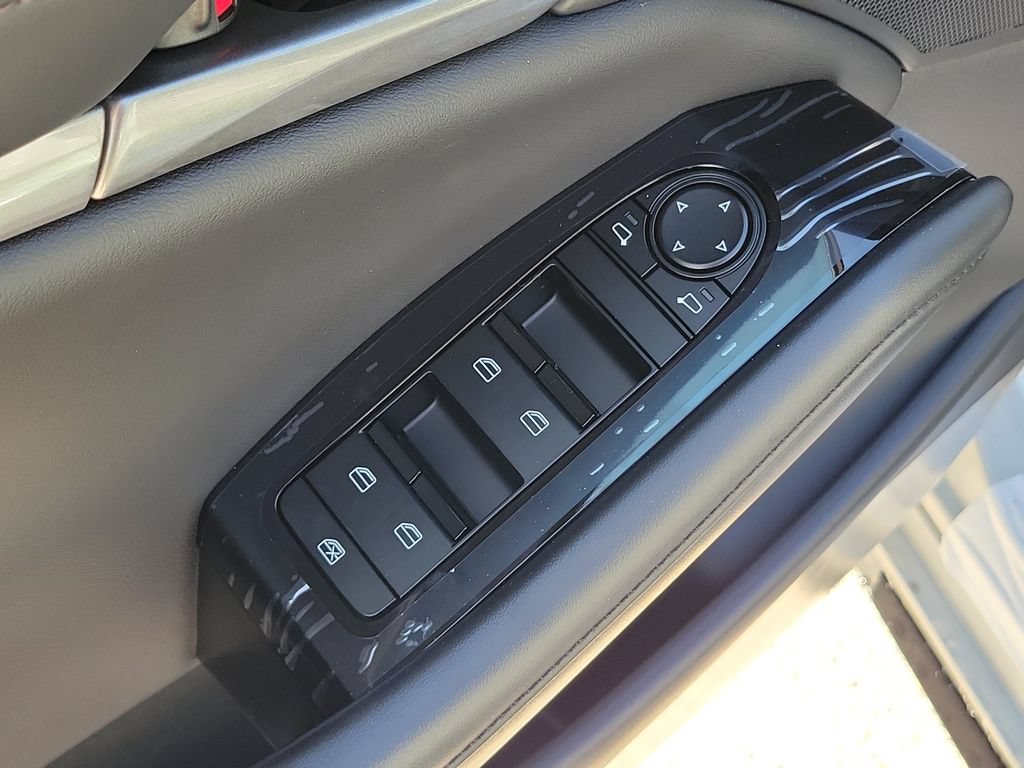 New 2026 MAZDA MAZDA3 s Sport FWD image 18