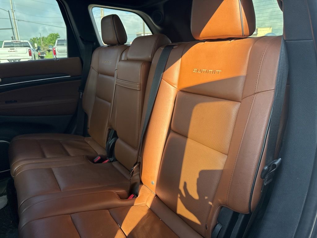Used 2018 Jeep Grand Cherokee Summit AWD/4WD image 14