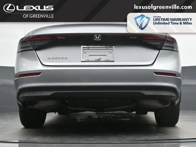 Used 2023 Honda Accord EX image 31