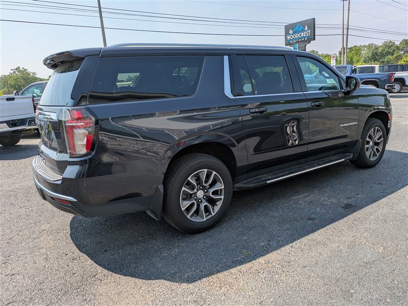 Used 2023 Chevrolet Suburban LS image 7