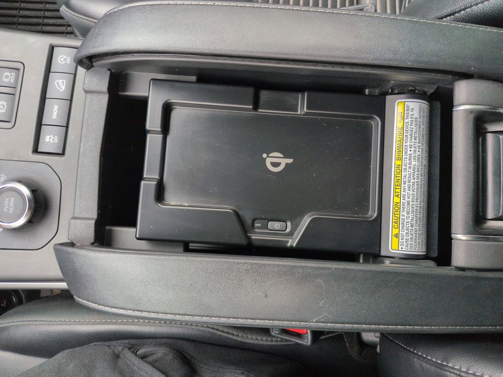 Used 2022 Toyota Highlander XSE image 26