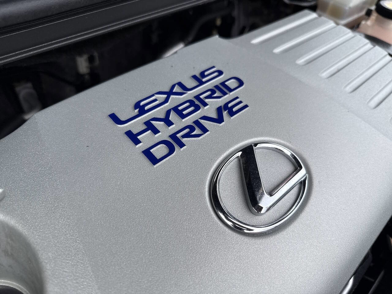 Used 2013 Lexus CT 200h w/ Seat Comfort Pkg image 16