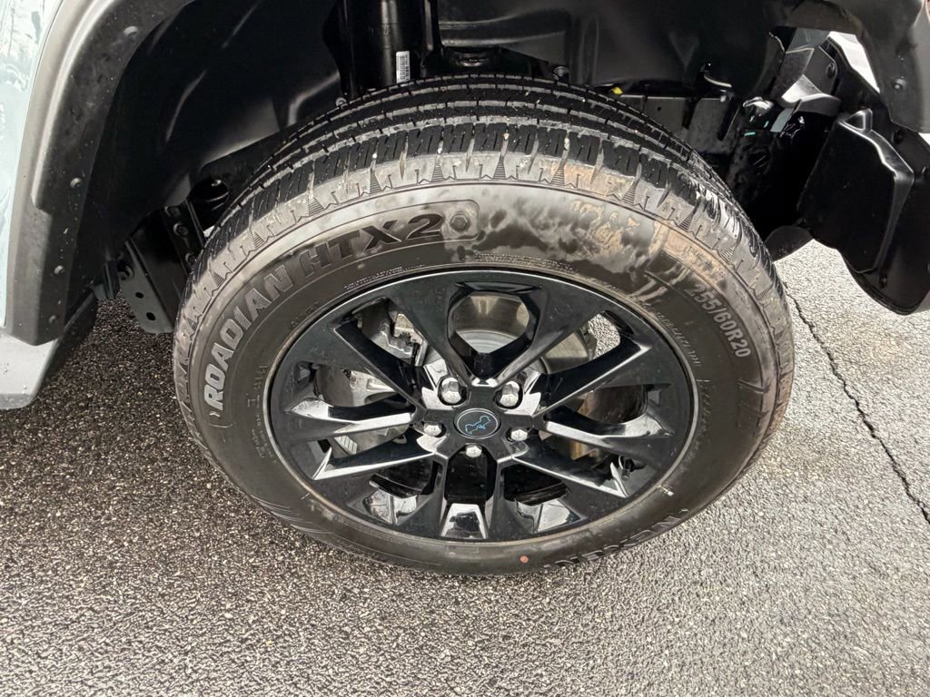 Used 2025 Jeep Wrangler Unlimited Sahara image 15