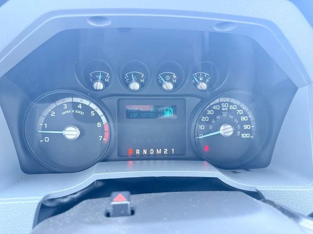Used 2016 Ford F250 XL w/ Power Equipment Group AWD/4WD image 17