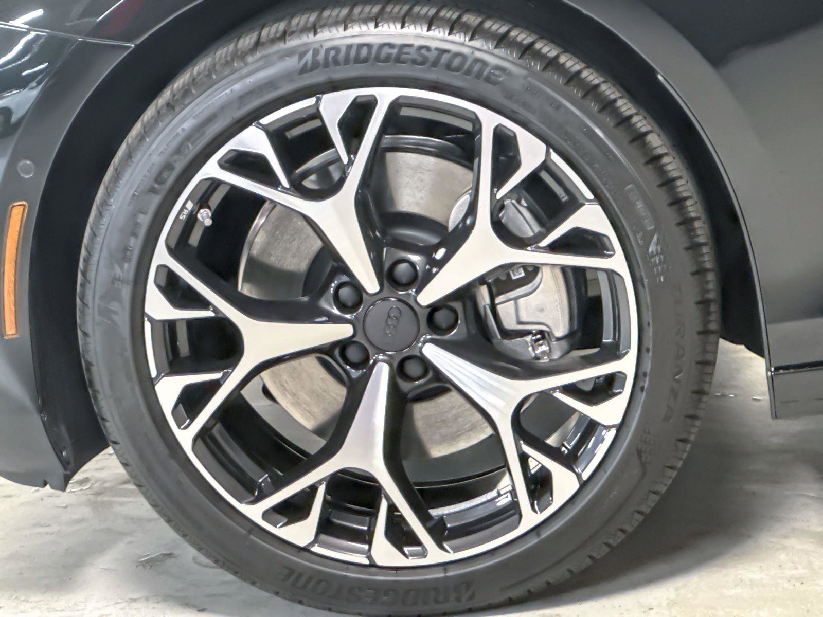 New 2026 Audi A6 Premium Plus image 24