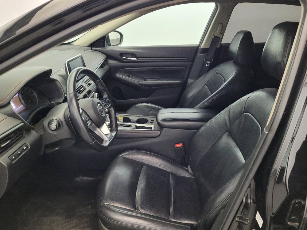Used 2019 Nissan Altima 2.5 SR FWD image 17