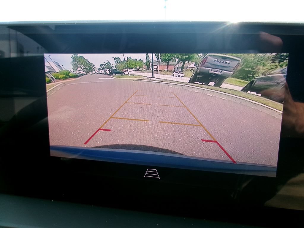 Used 2025 Buick Encore GX Preferred w/ Comfort Package FWD image 21