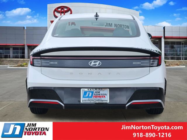 Used 2025 Hyundai Sonata SEL FWD image 6