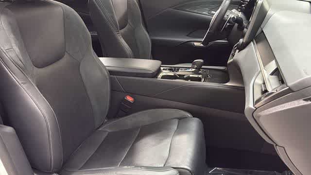 Used 2024 Lexus RX 350 AWD w/ Convenience Package image 33