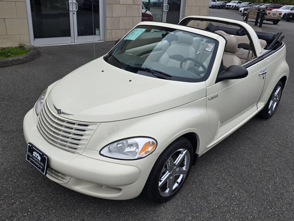 Used 2005 Chrysler PT Cruiser GT FWD image 11