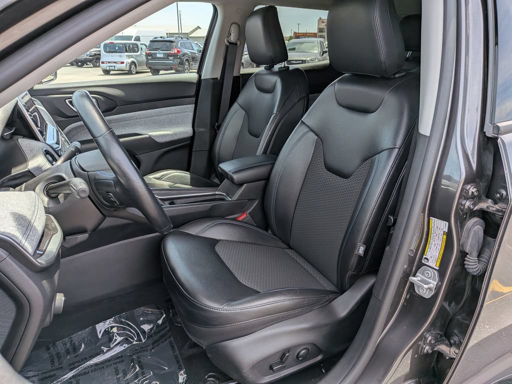 Used 2022 Jeep Compass Latitude w/ Convenience Group AWD/4WD image 12