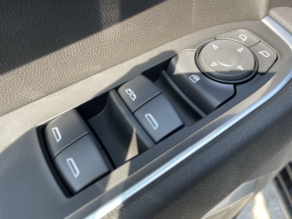 New 2026 Chevrolet Silverado 1500 LT AWD/4WD image 13