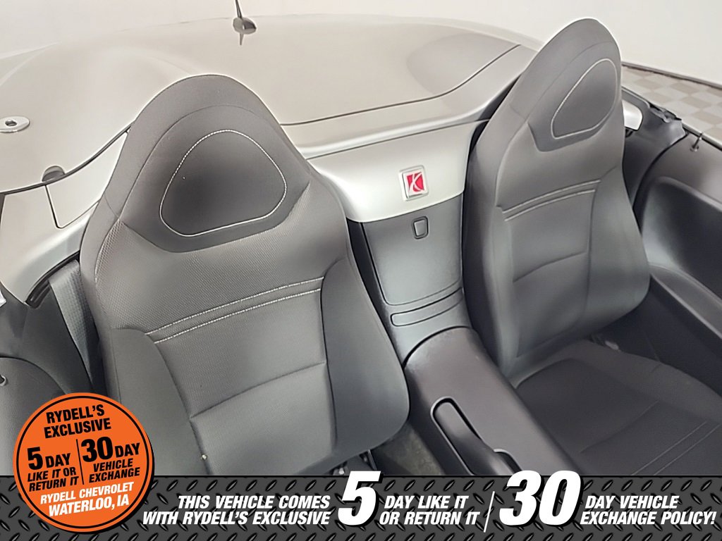Used 2007 Saturn Sky image 28