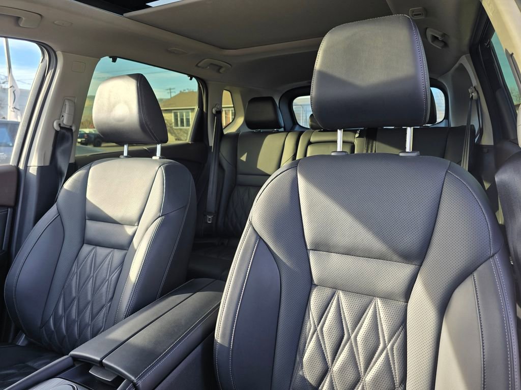 Used 2023 Nissan Rogue Platinum w/ Platinum Premium Package image 24