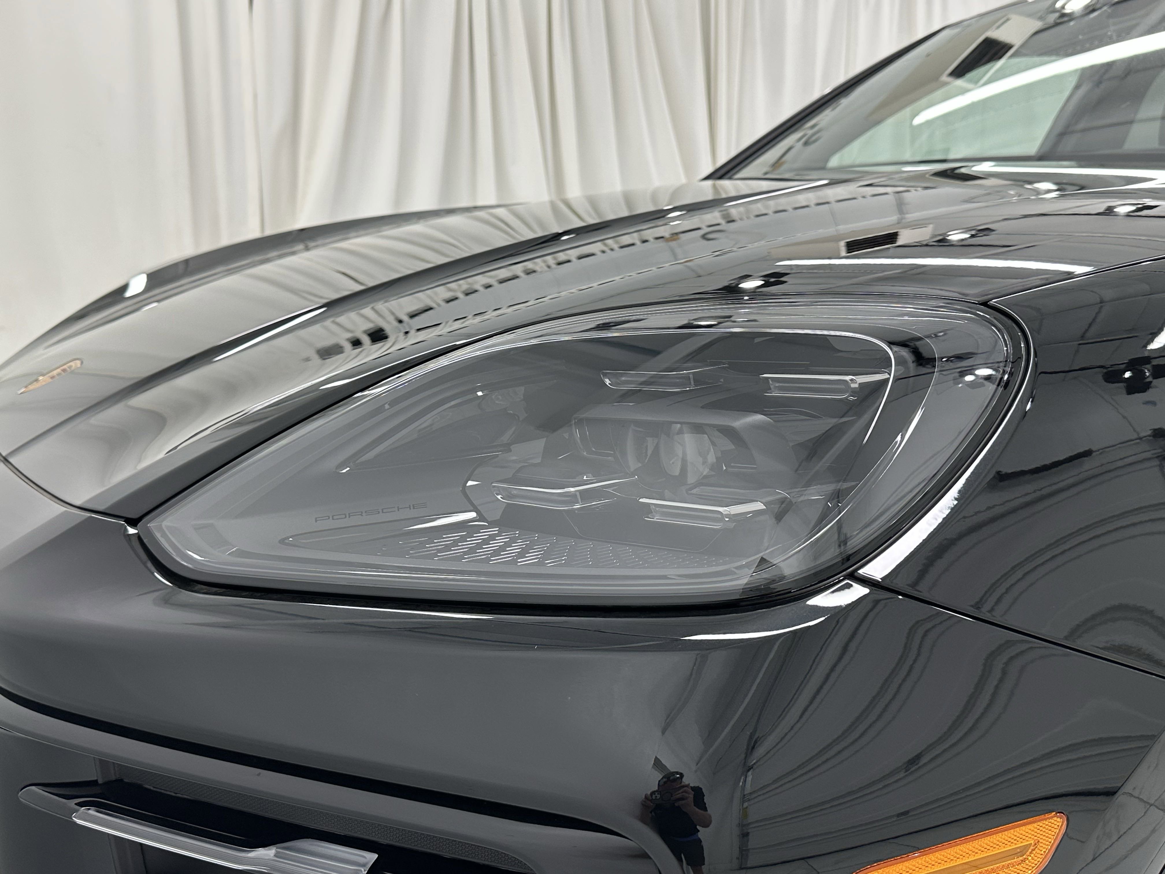 Certified 2025 Porsche Cayenne image 17