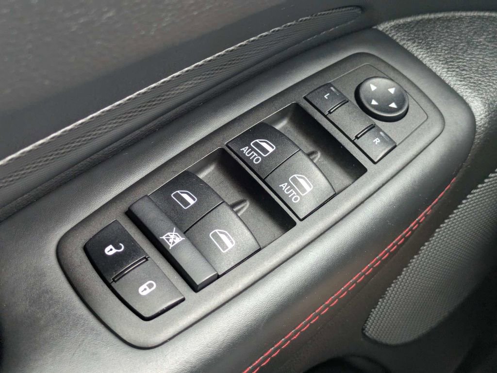 Used 2024 Dodge Durango GT AWD/4WD image 26