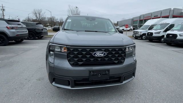 New 2026 Ford Maverick XLT w/ Equipment Group 301A AWD/4WD image 7