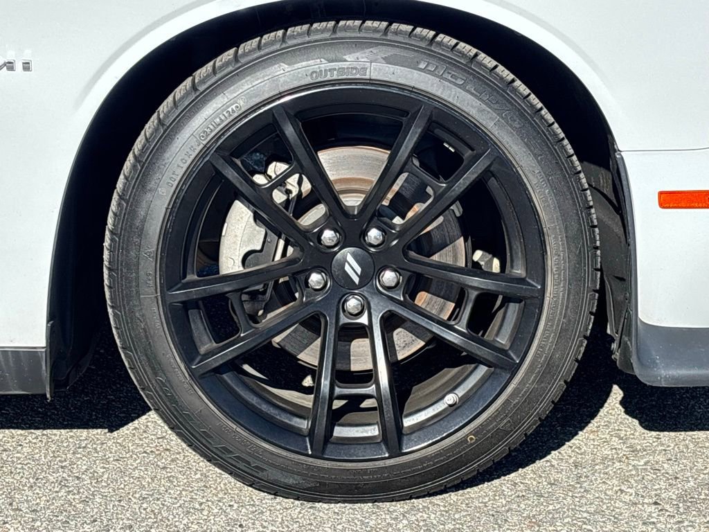Used 2022 Dodge Challenger R/T image 25