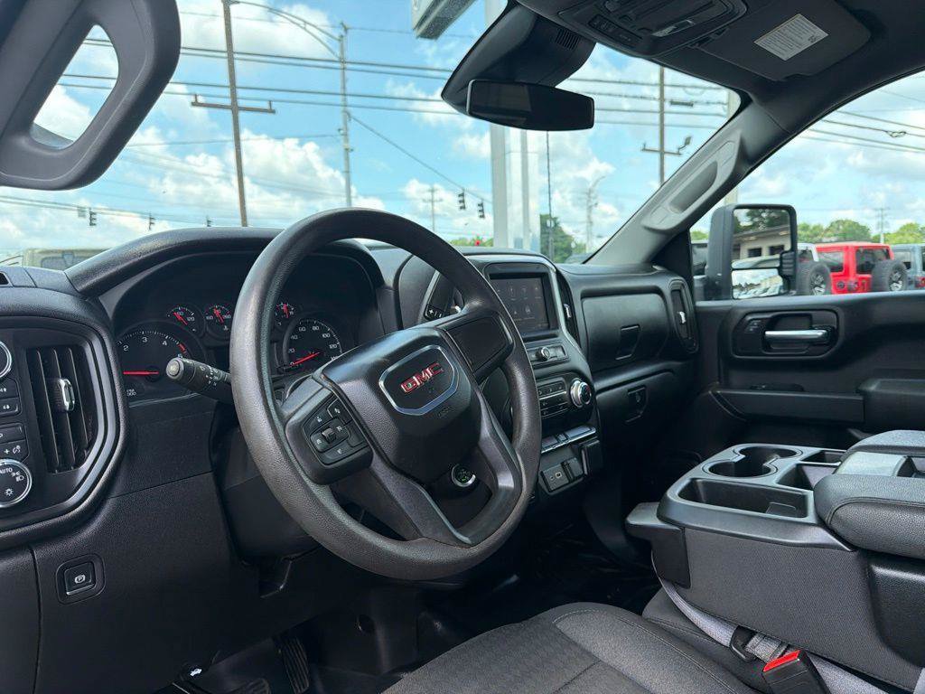 Used 2024 GMC Sierra 3500 Pro w/ Convenience Package AWD/4WD image 27