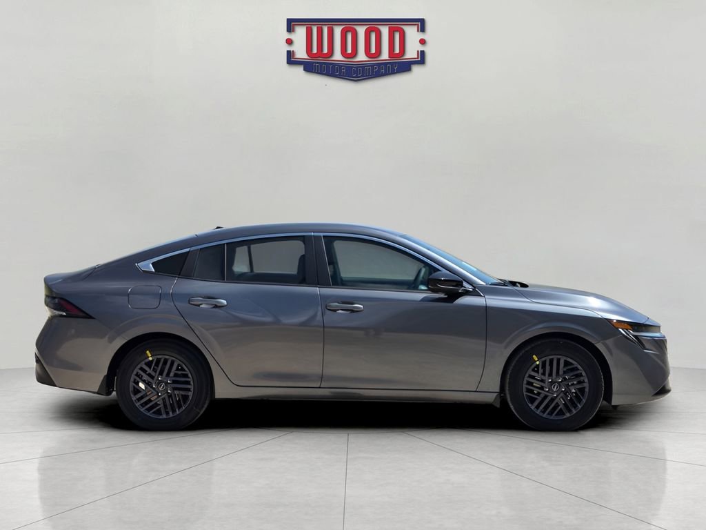 New 2026 Nissan Sentra SV image 2