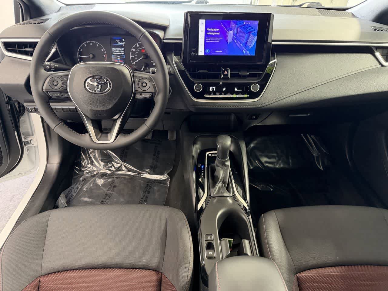 Used 2024 Toyota Corolla SE FWD image 12