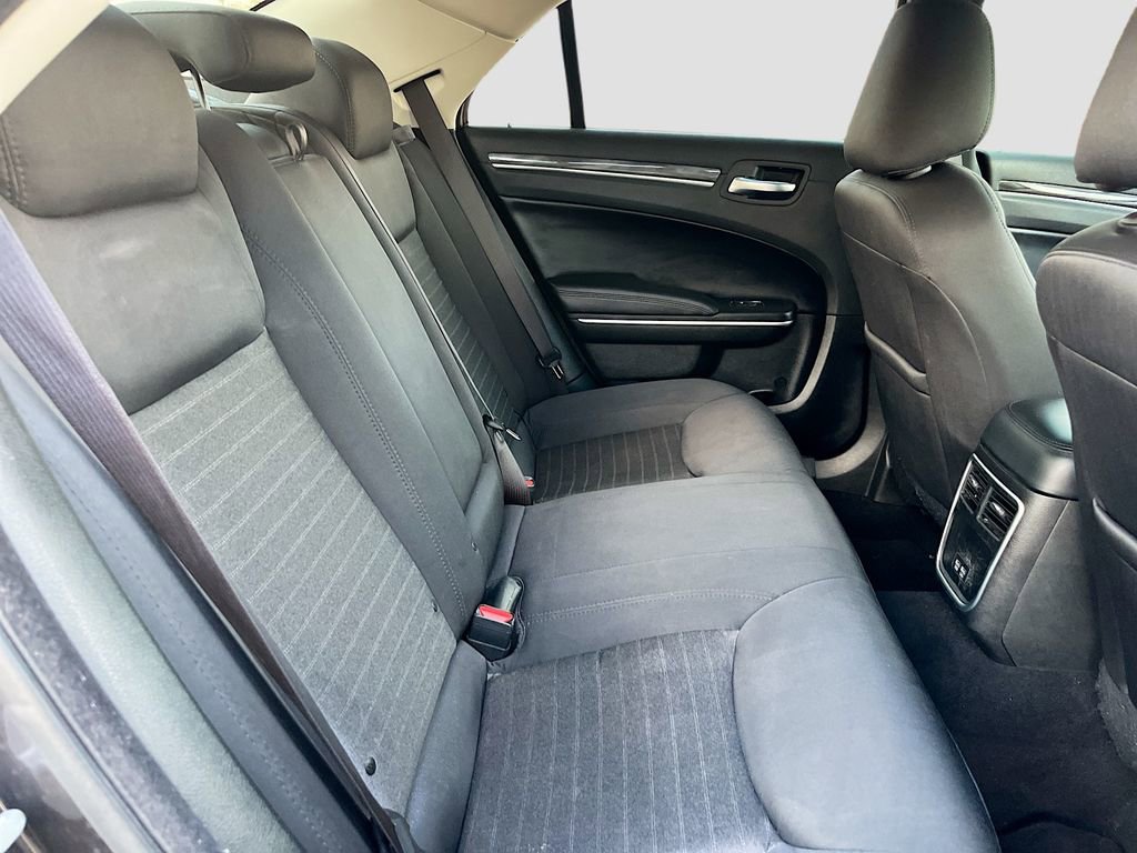 Used 2022 Chrysler 300 Touring w/ Sport Appearance Package RWD image 25