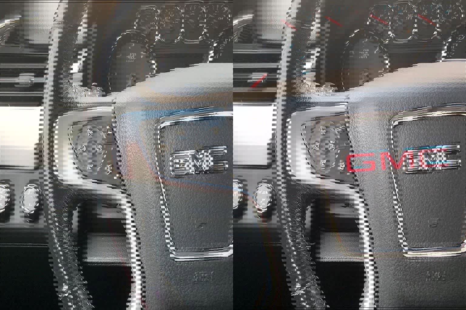 Used 2018 GMC Yukon XL SLT w/ Open Road Package image 23