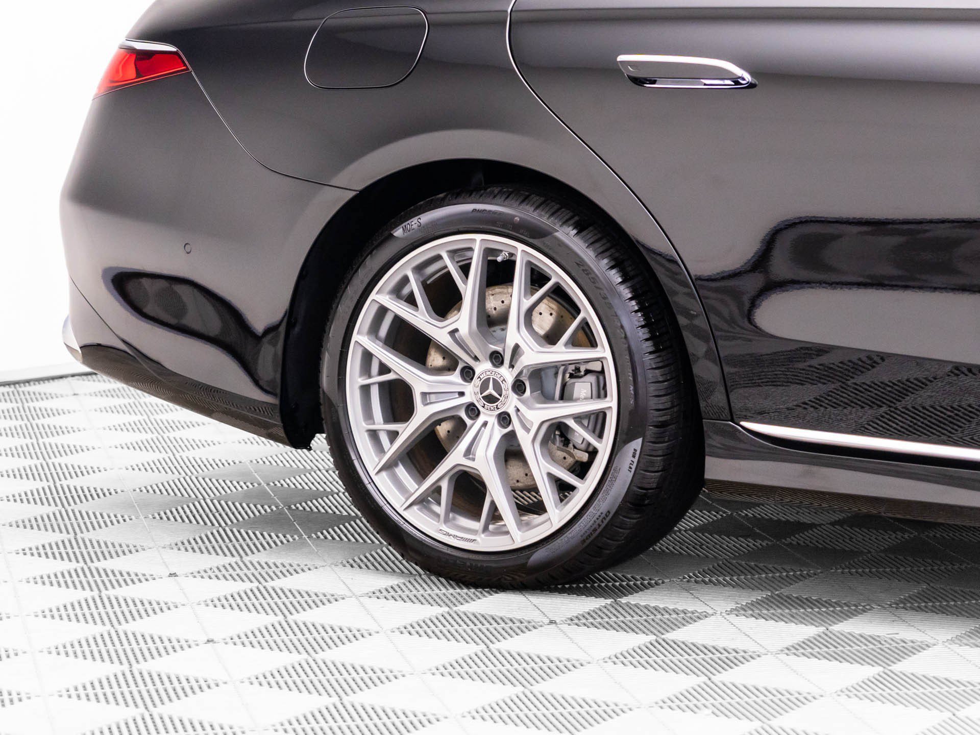 New 2027 Mercedes-Benz S 580 4MATIC Sedan image 50