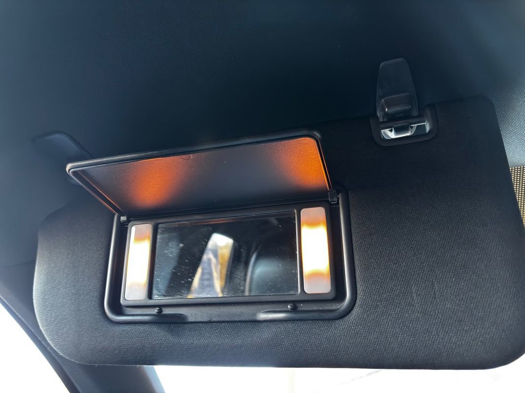 Used 2017 Lincoln MKC Premiere image 24