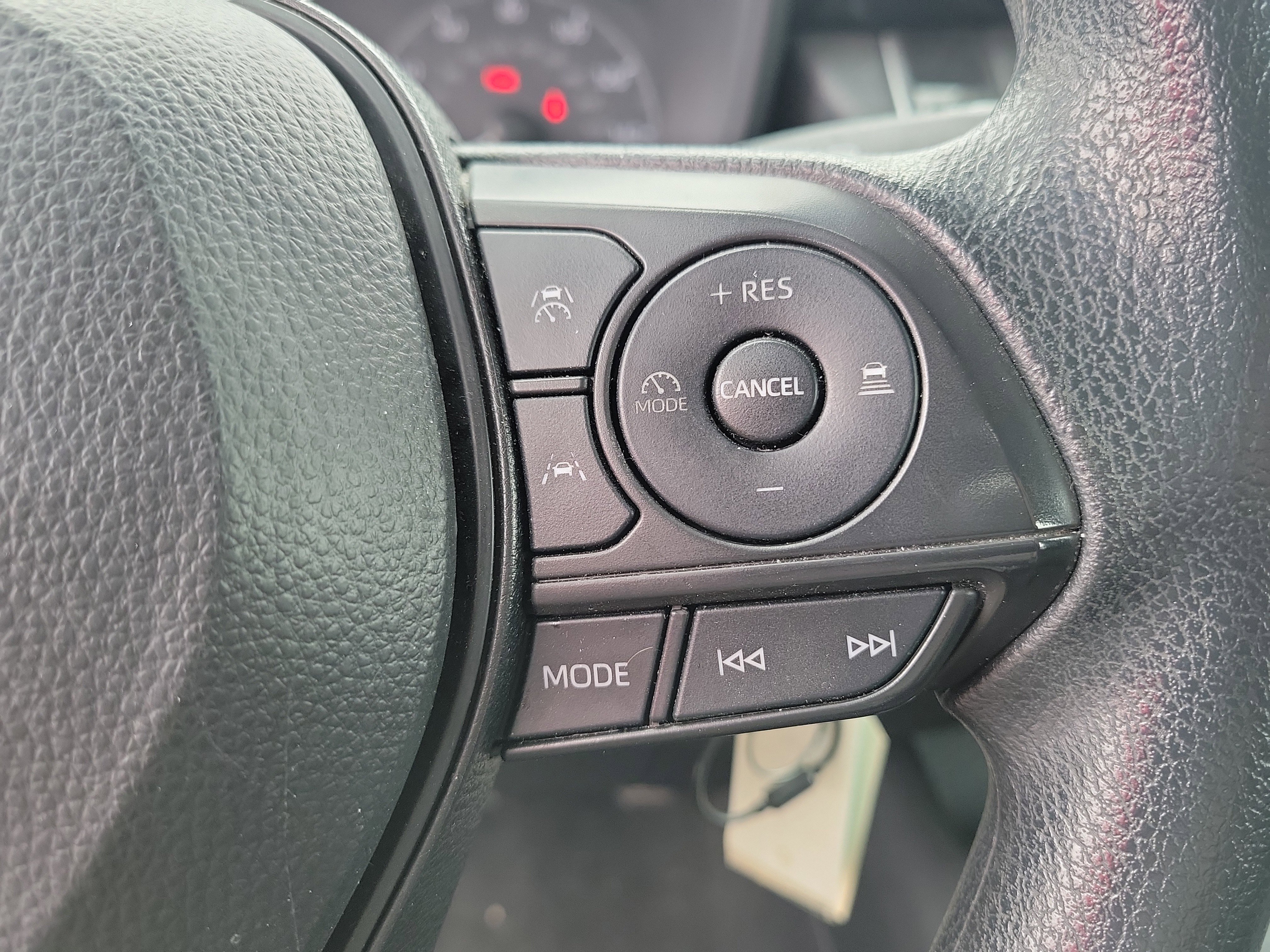 Used 2024 Toyota Corolla LE image 14