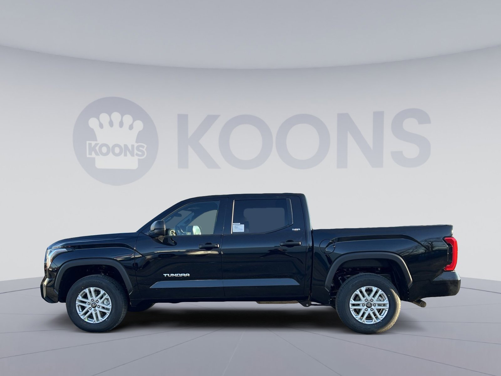 New 2026 Toyota Tundra SR5 image 2